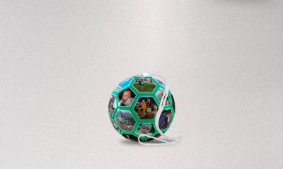 Souvenir ball car pendant with a personal photo, diameter 6 cm