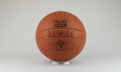 Ретро футбольный мяч